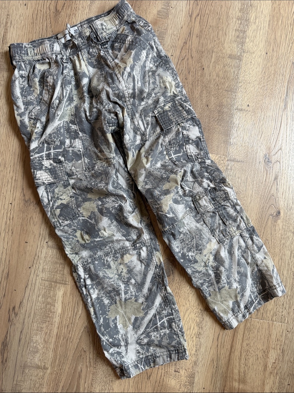 abercrombie kids ANF Camo Baggy Cargo Pants
